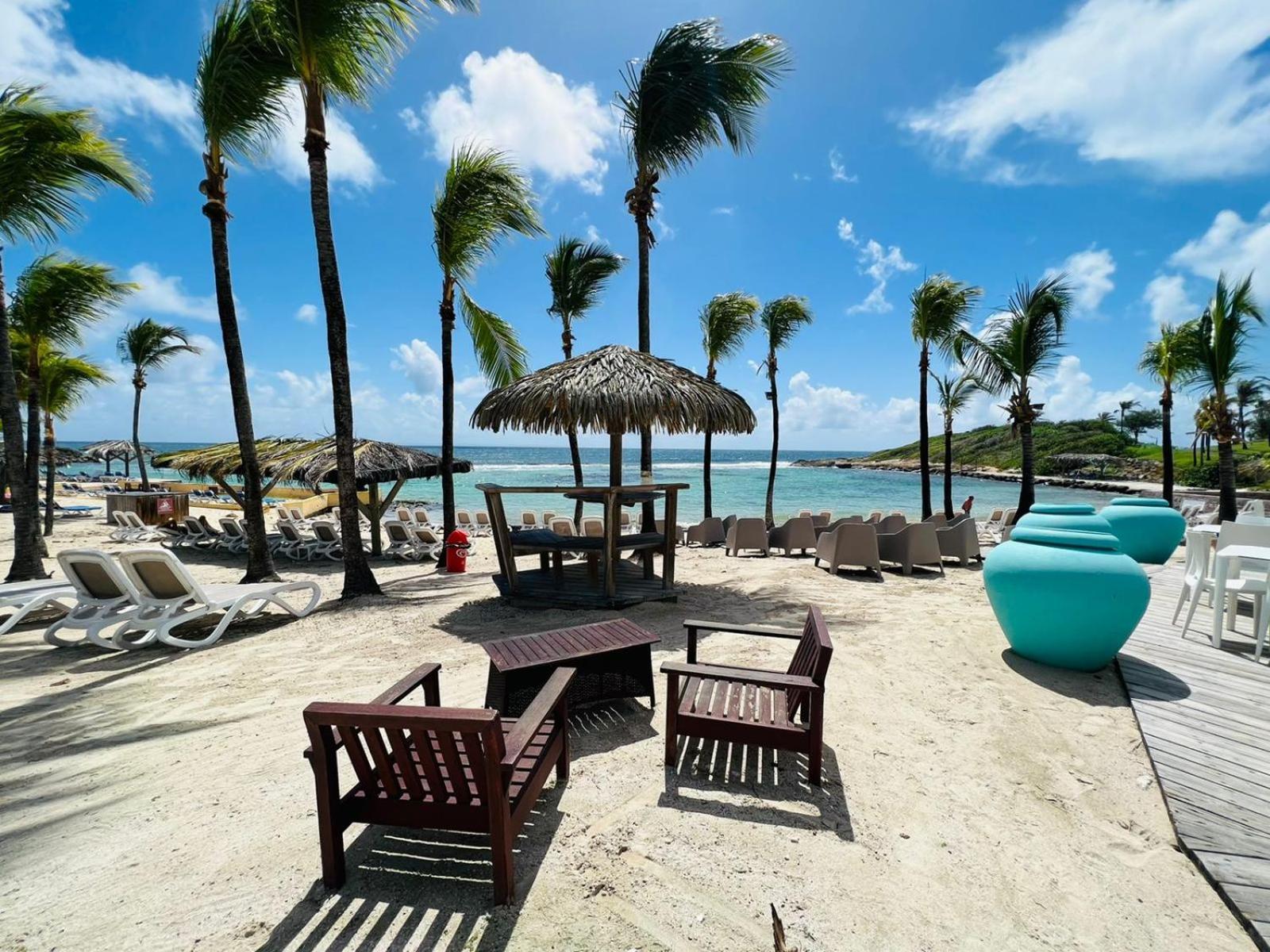 Nouveau Le Ti Merveilleux Du Manganao, Acces Plage Сен-Франсуа Экстерьер фото